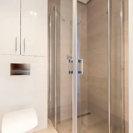 Margi Eclipse Apartament شقة شتشيتسين